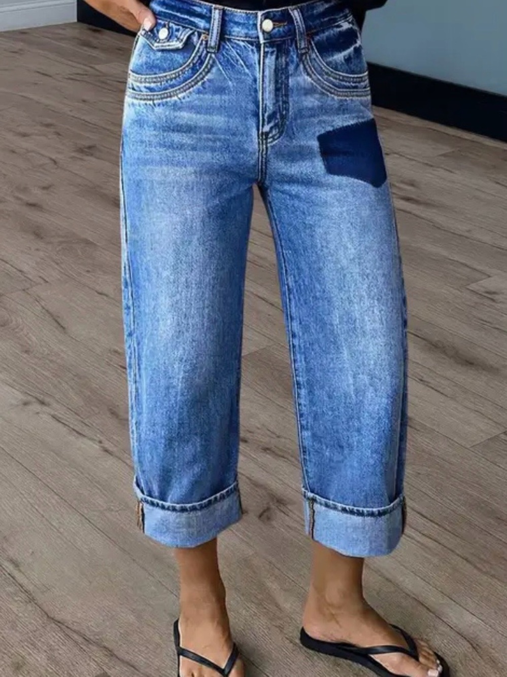 NWT Flamingals Wash Stitch Detail Roll Hem High Rise Straight Leg Crop Jeans